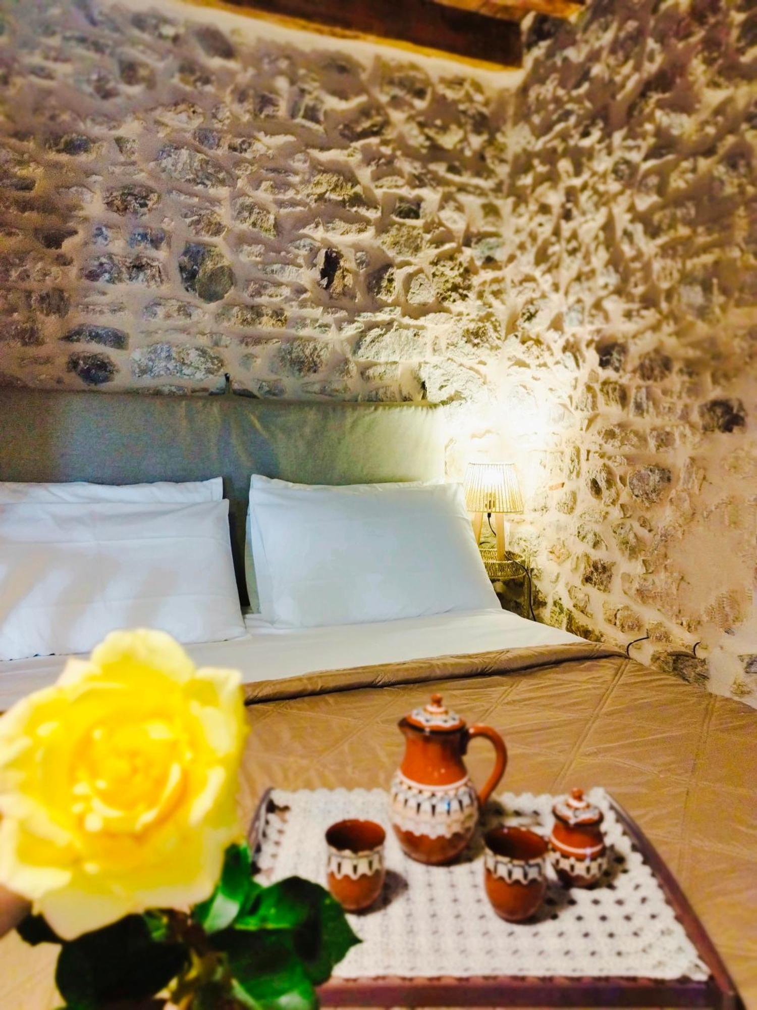 Thelya - Stone House Prázdninový dům Apollona